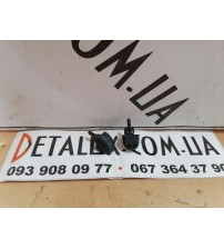 Форсунка омивача лобового скла 7700823915,на Renault Trafic, Opel Vivaro, Nissan Primastar 2001 - ≥ г.в. 1.9dci, 1.9cdti, 2.0dci, 2.5dci, 2.5cdti  